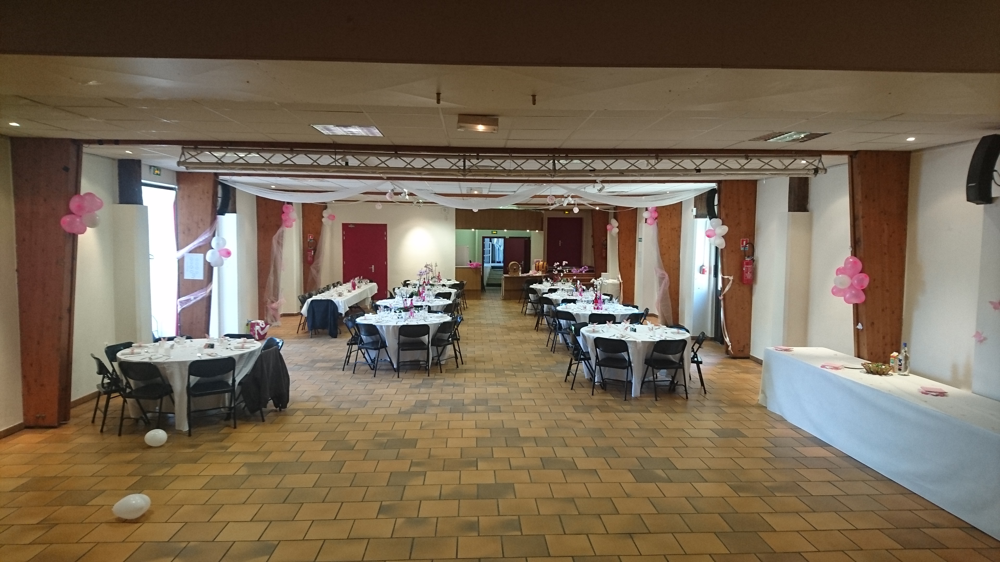 Salle Des Fetes Jean Ferrat Varennes Sur Seine